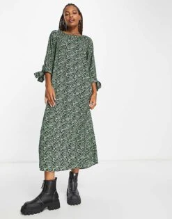 Monki Tie Sleeve Smock Midi Dress In Green Swirl For Women -Monki Shop 204102550 1 green 1