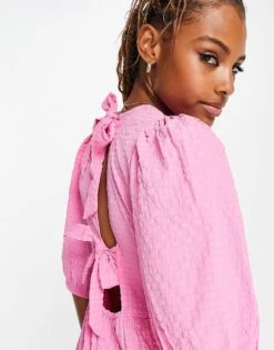 Monki Midi Puff Sleeve Dress With Cut Out Bow Back In Pink For Women -Monki Shop 204102790 4