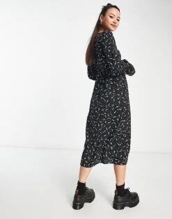Monki Long Sleeve Midi Dress In Black Ditsy Print For Women -Monki Shop 204348857 3