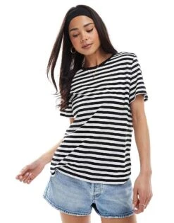 Monki Short Sleeved T-shirt In Black And White Stripe For Women -Monki Shop 204554301 4