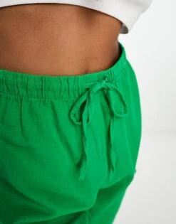 Monki Linen Drawstring Shorts In Green For Women -Monki Shop 204681984 3