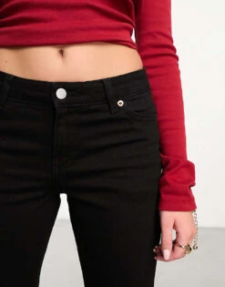 Monki Wakumi Low Waisted Boot Cut Jeans In Black Dark Washed Black For Women 11 Monki Wakumi Low Waisted Boot Cut Jeans In Black Dark Washed Black For Women -Monki Shop 205340914 4