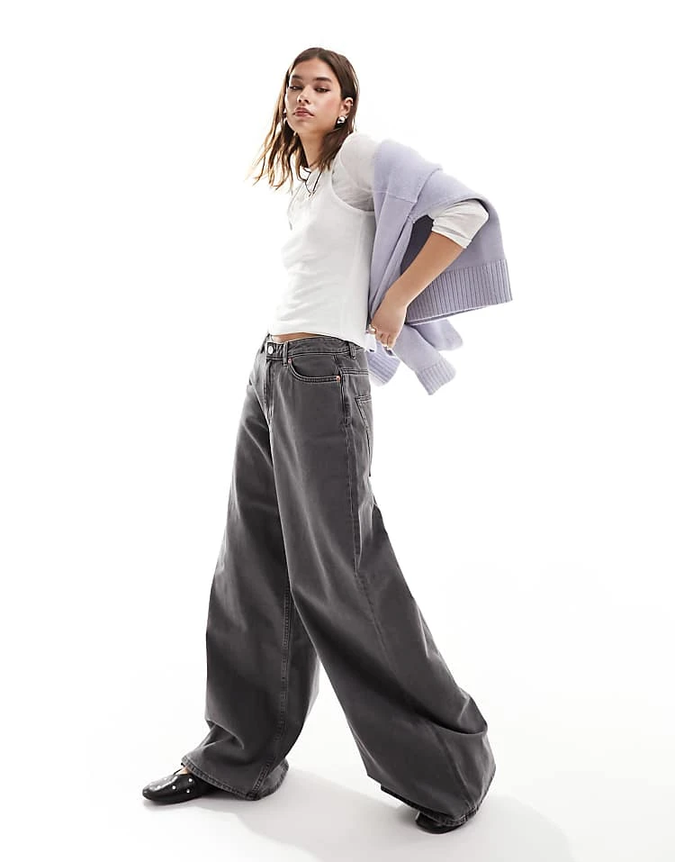 Monki Giga Low Waisted Baggy Wide Fit Jeans In Dark Grey Wash For Women 3 Monki Giga Low Waisted Baggy Wide Fit Jeans In Dark Grey Wash For Women