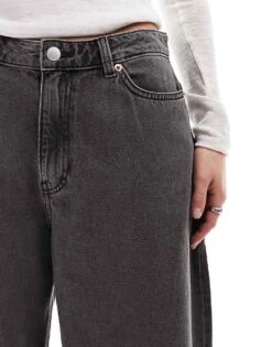 Monki Giga Low Waisted Baggy Wide Fit Jeans In Dark Grey Wash For Women 10 Monki Giga Low Waisted Baggy Wide Fit Jeans In Dark Grey Wash For Women -Monki Shop 205746357 3