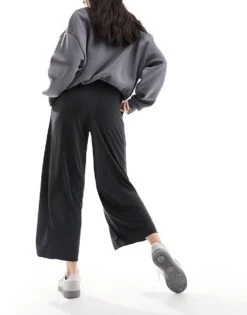 Monki Cilla Cropped Wide Leg Trousers In Black For Women -Monki Shop 206135290 3