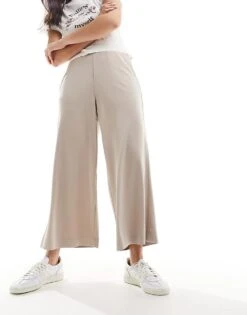 Monki Cilla Cropped Wide Leg Trousers In Beige For Women -Monki Shop 206135598 3