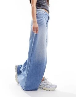 Monki Midaxi Denim Skirt With Front Split In Tinted Blue Wash For Women -Monki Shop 206173588 4