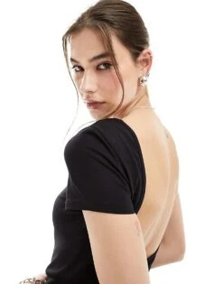 Monki Top With Short Sleeves And Low Back In Black For Women 10 Monki Top With Short Sleeves And Low Back In Black For Women -Monki Shop 206174839 4