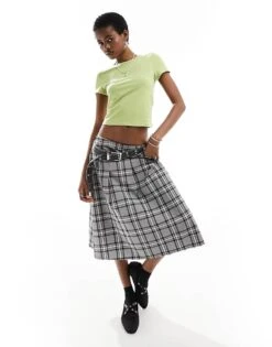 Monki Ribbed Shrunken T-shirt In Green For Women -Monki Shop 206174893 2