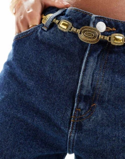 Monki Paige Low Waisted Loose Denim Jorts In Mid Wash Blue For Women -Monki Shop 206174954 2