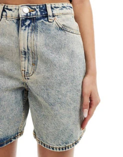 Monki Elfie Regular Fit Denim Shorts In Tinted Beige Wash For Women Beige Tint -Monki Shop 206177077 5