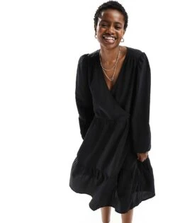 Monki Long Sleeve Wrap Midi Dress In Black For Women -Monki Shop 206185340 3