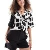 Monki Cropped Boxy Blouse In Black And White Brushstroke For Women Multi -Monki Shop 206203665 1 multi