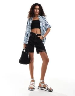 Monki Oversize Boxy Short Sleeve Blouse In Multi Blue Wave Print For Women Blue Multi -Monki Shop 206407332 3