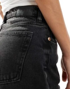 Monki Uma Mid Waist Barrel Jeans In Washed Black For Women -Monki Shop 206606405 5