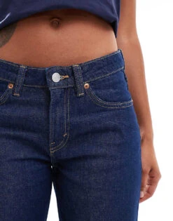 Monki Imoo Low Waisted Wide Fit Jeans In Rinse Wash Clean Blue For Women Clean Blue Rinse -Monki Shop 206875616 5