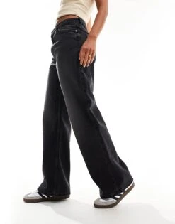 Monki Naoki Low Rise Loose Fit Baggy Jeans In Black For Women 11 Monki Naoki Low Rise Loose Fit Baggy Jeans In Black For Women -Monki Shop 206911589 4