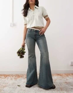 Monki Kiki Low Rise Waist Loose Flare Jeans In Canyon Darkwash Blue For Women