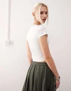 Monki Shrunken Fit Top With Frill Heart Graphic In White For Women -Monki Shop 207529129 3