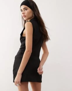 Monki Low Waist Mini Skirt With Concealed Pocket In Black For Women -Monki Shop 207697104 3