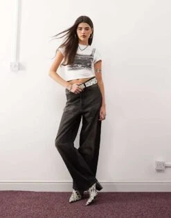 Monki Shrunken Fit Baby Tee With Bra Graphic In White For Women -Monki Shop 208082773 3